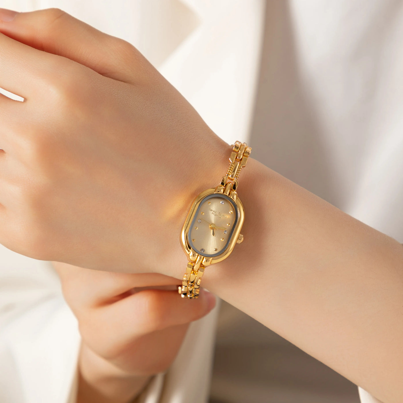 Wentworth© Gracie | 18K Gold Elegance